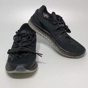 Saucony Freedom Women's Running Shoes Black, 6